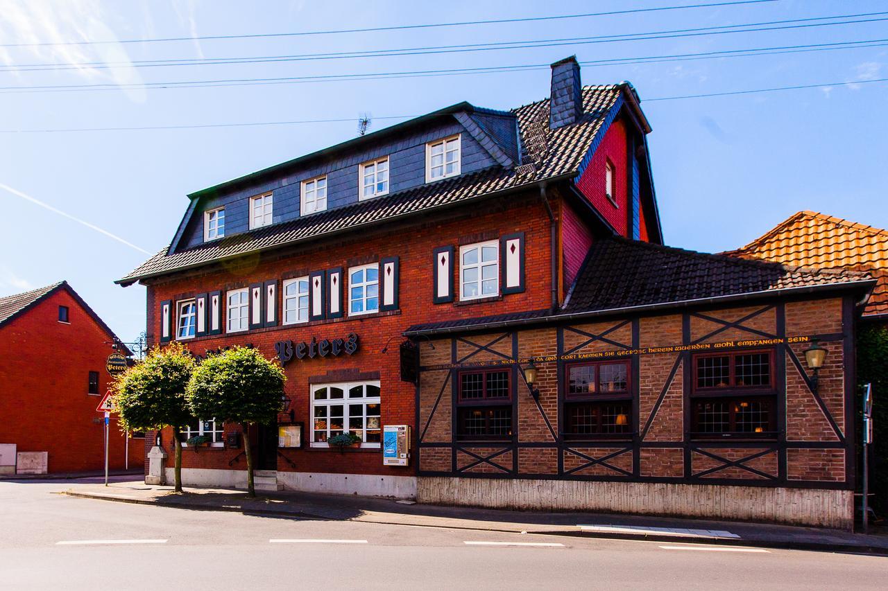 Hotel-Restaurant Gasthof Peters Anno 1650 Selfkant Exterior foto